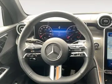 MERCEDES-BENZ GLC 220 d 4M AMG