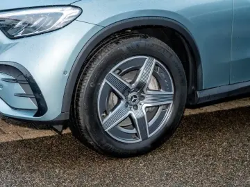 MERCEDES-BENZ GLC 300 d 4M AMG