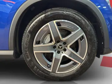 MERCEDES-BENZ GLC 300 d 4M AMG