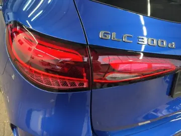 MERCEDES-BENZ GLC 300 d 4M AMG