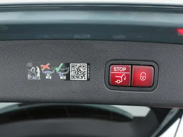 MERCEDES-BENZ GLC 300 d 4M  AMG Premium