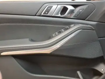 BMW X5 xDrive45e xLine