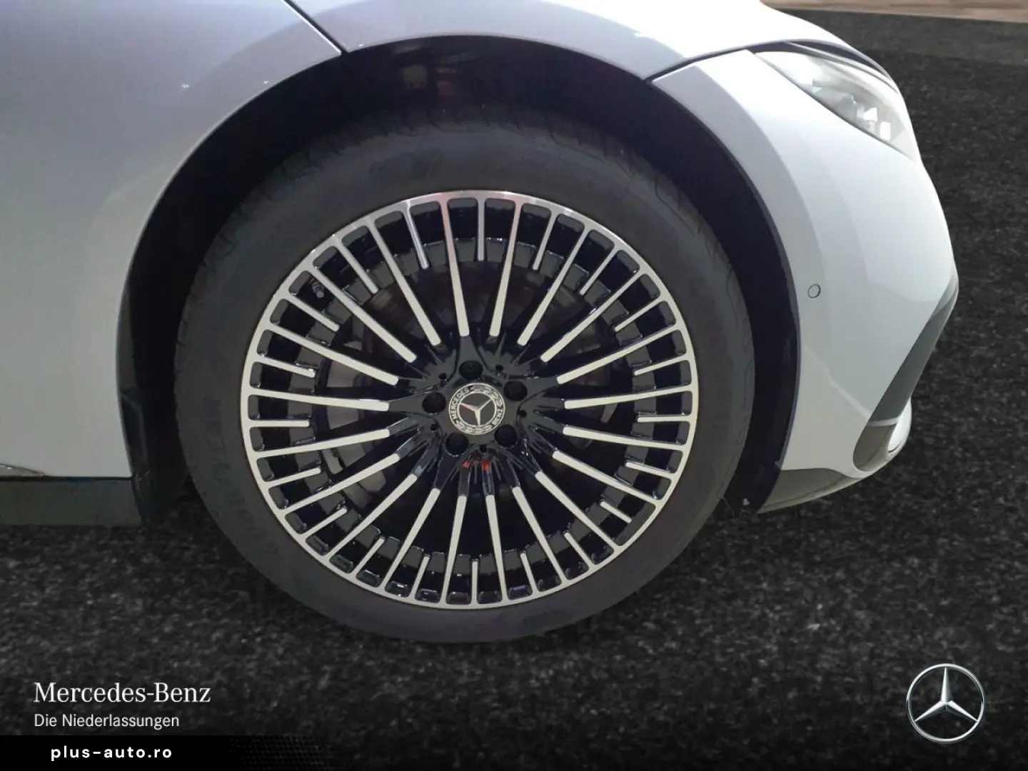 MERCEDES-BENZ EQS 500 4M AMG PREMIUM PANO