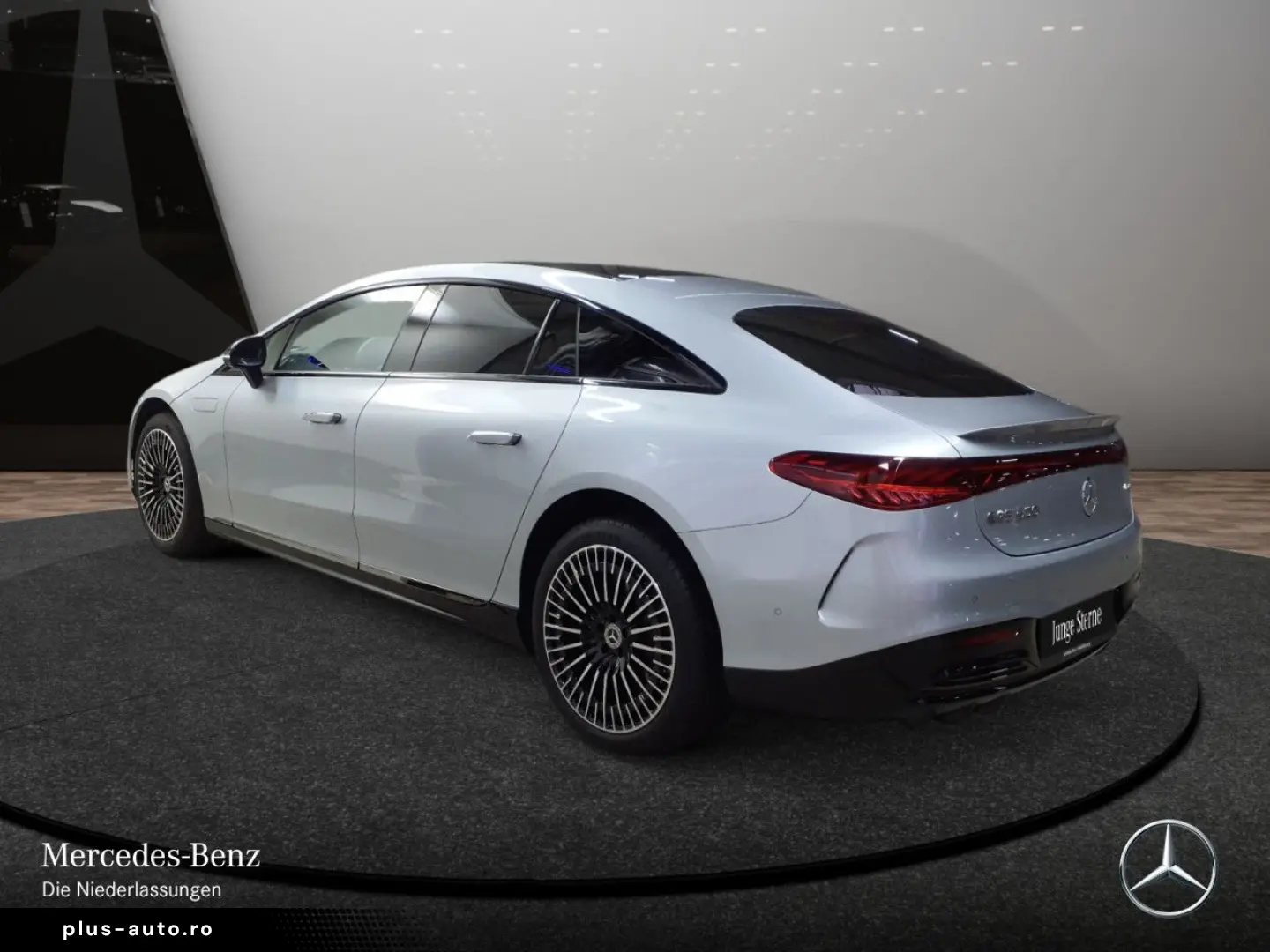 MERCEDES-BENZ EQS 500 4M AMG PREMIUM PANO