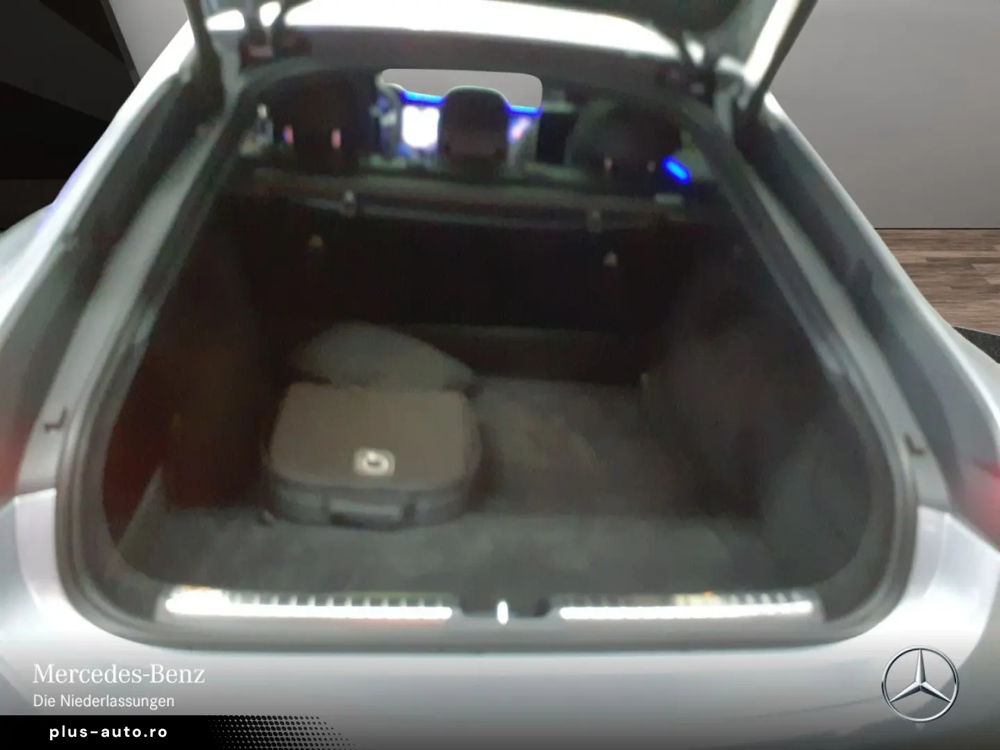 MERCEDES-BENZ EQS 500 4M AMG PREMIUM PANO