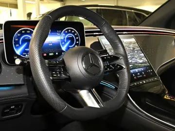 MERCEDES-BENZ EQE 350 4M AMG