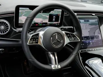 MERCEDES-BENZ EQE 300