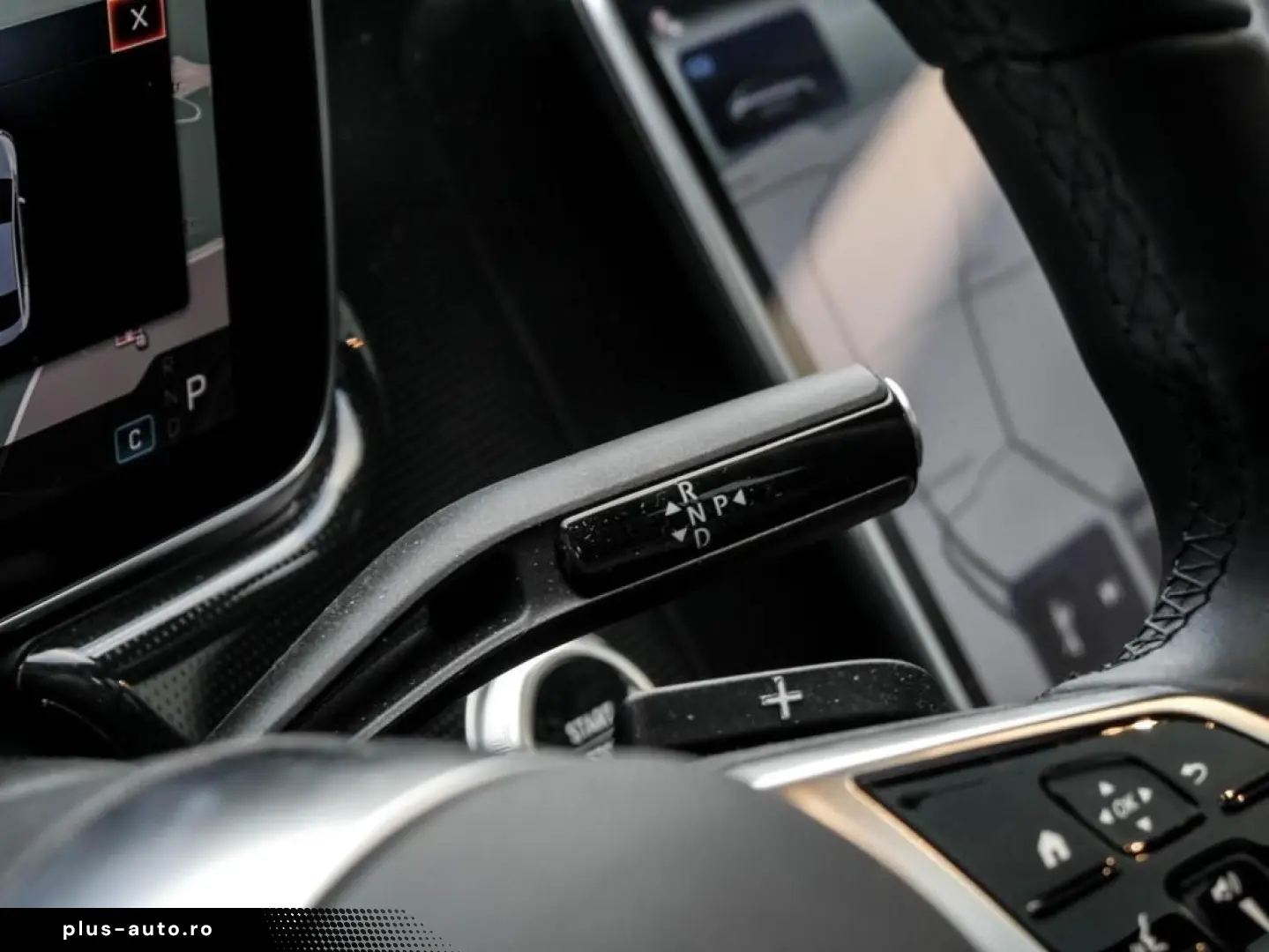 MERCEDES-BENZ EQE 300