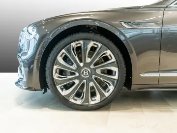 BENTLEY Flying Spur Mulliner V8 Hybrid