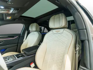 BENTLEY Flying Spur Mulliner V8 Hybrid