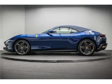 FERRARI ROMA SPIDER V8 4.0