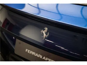 FERRARI ROMA SPIDER V8 4.0