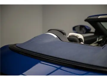 FERRARI ROMA SPIDER V8 4.0