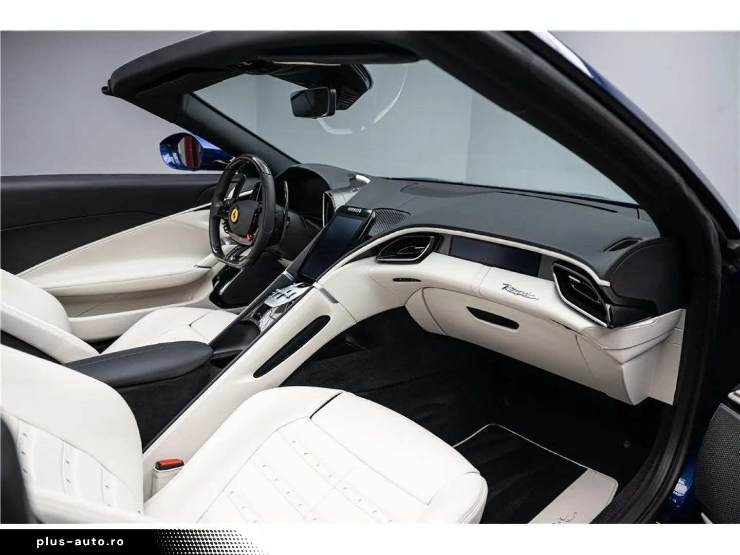 FERRARI ROMA SPIDER V8 4.0