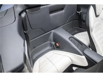 FERRARI ROMA SPIDER V8 4.0