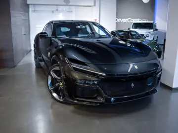 FERRARI PUROSANGUE - FULL CARBON