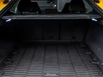 LAMBORGHINI Urus Performante  Carbon bonnet   B&O   Panorama