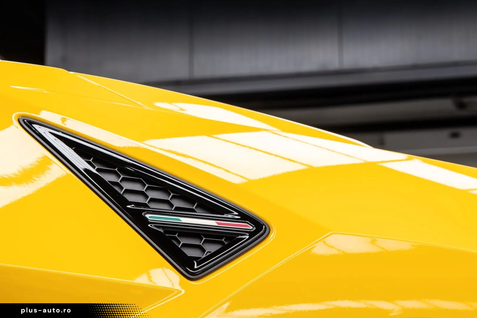LAMBORGHINI Urus Performante  Carbon bonnet   B&O   Panorama