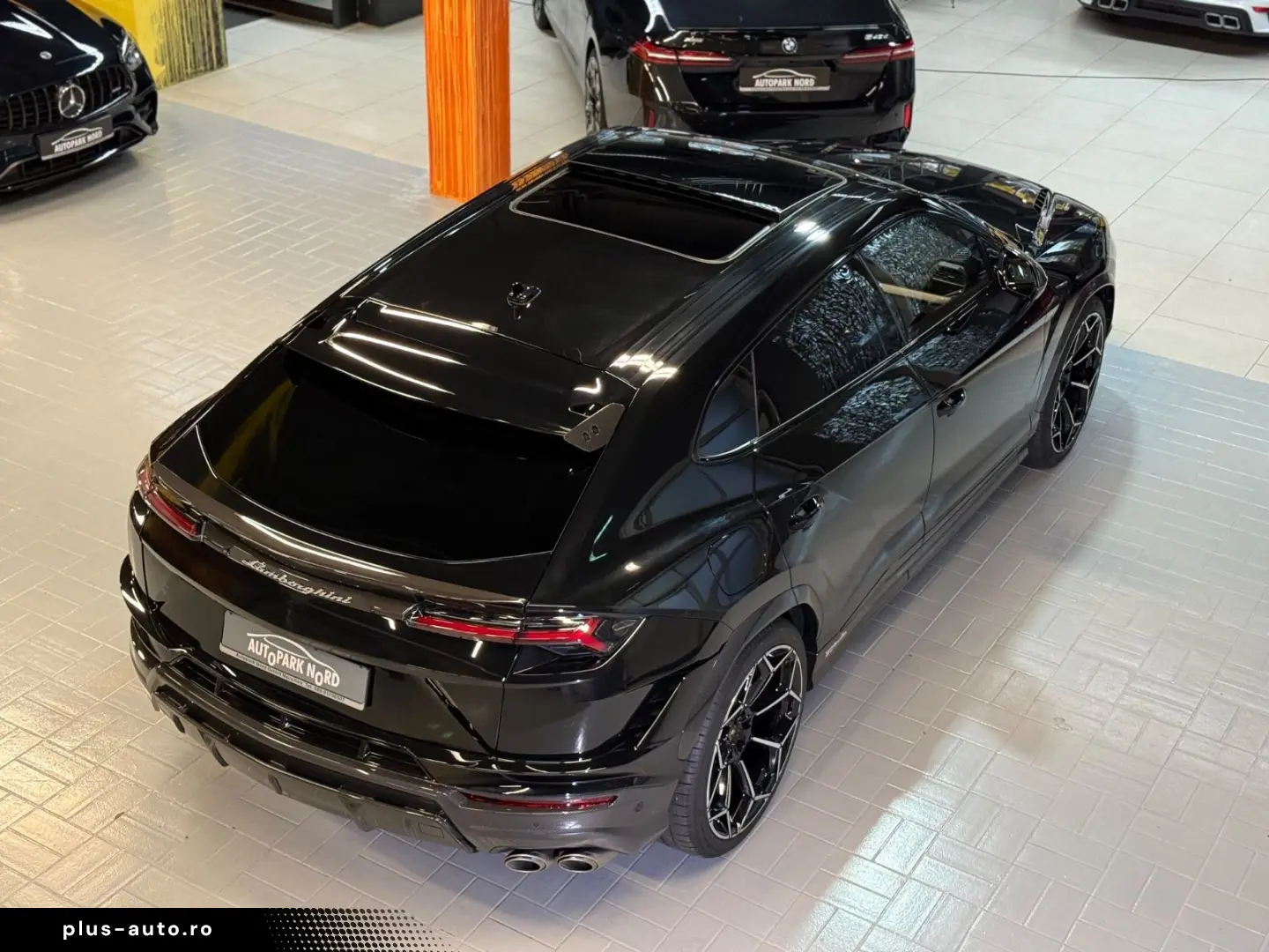 LAMBORGHINI Urus 4.0 V8 Performante PANO