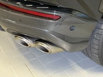 LAMBORGHINI Urus 4.0 V8 Performante PANO