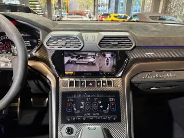 LAMBORGHINI Urus 4.0 V8 Performante PANO