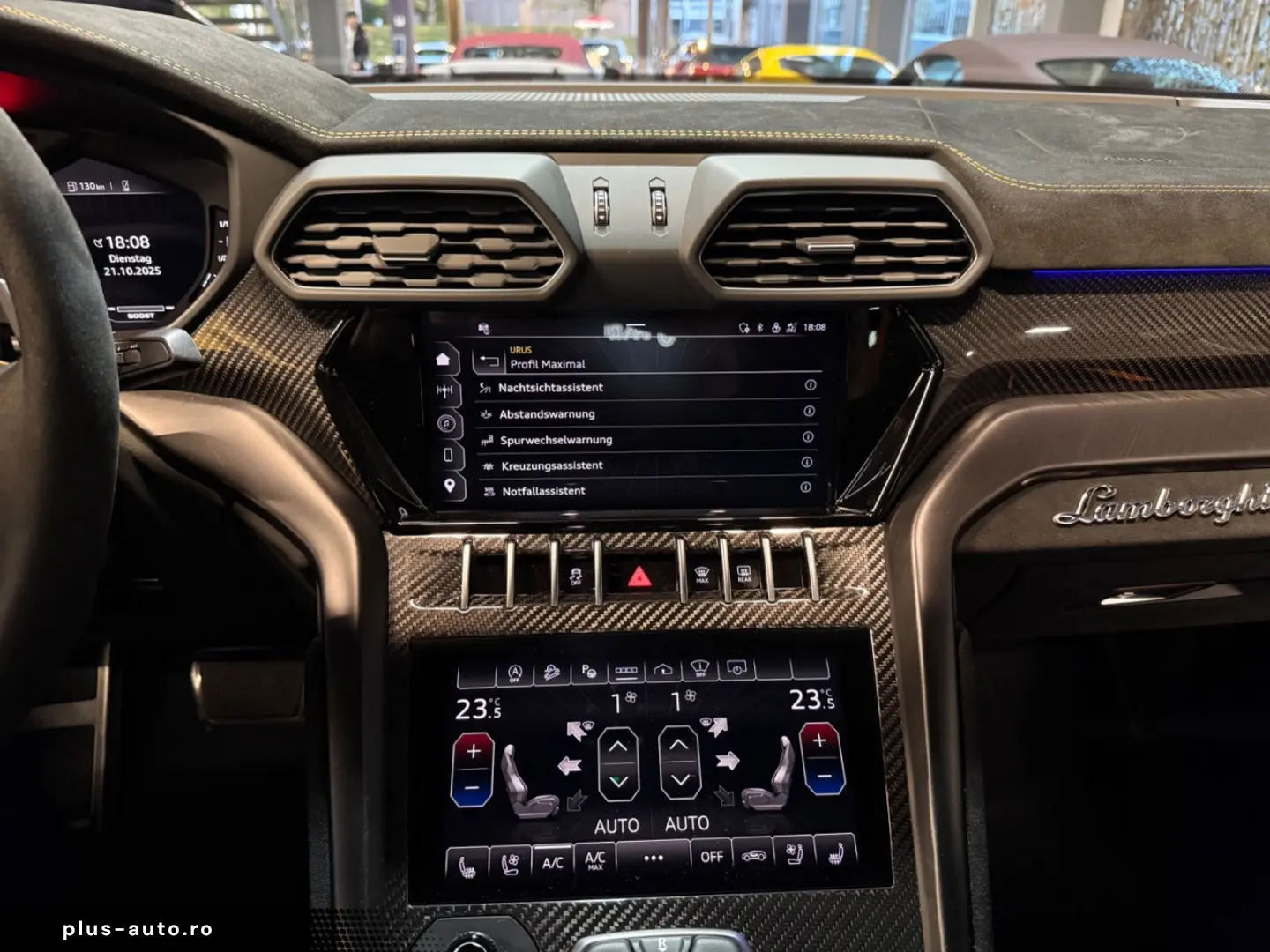 LAMBORGHINI Urus 4.0 V8 Performante PANO