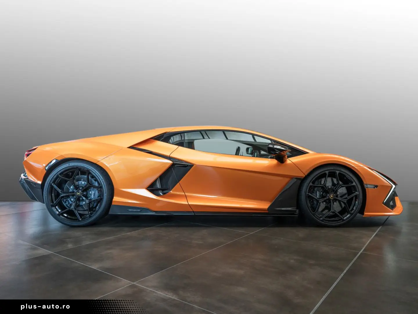 LAMBORGHINI Revuelto Ad Personam
