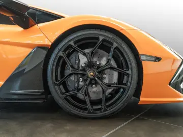 LAMBORGHINI Revuelto Ad Personam
