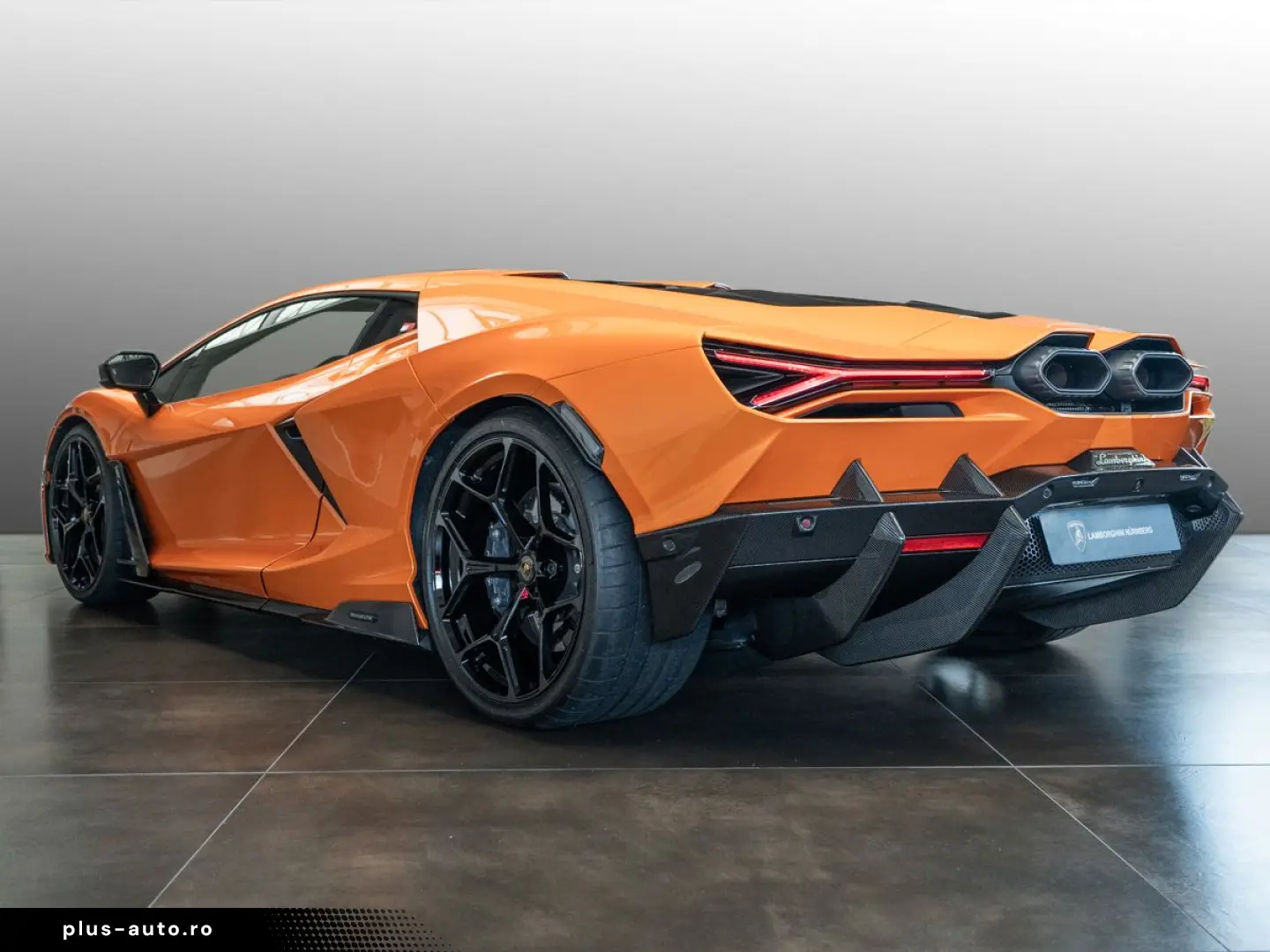 LAMBORGHINI Revuelto Ad Personam