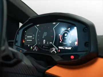 LAMBORGHINI Revuelto Ad Personam