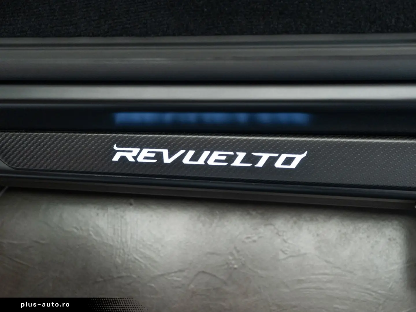 LAMBORGHINI Revuelto Ad Personam