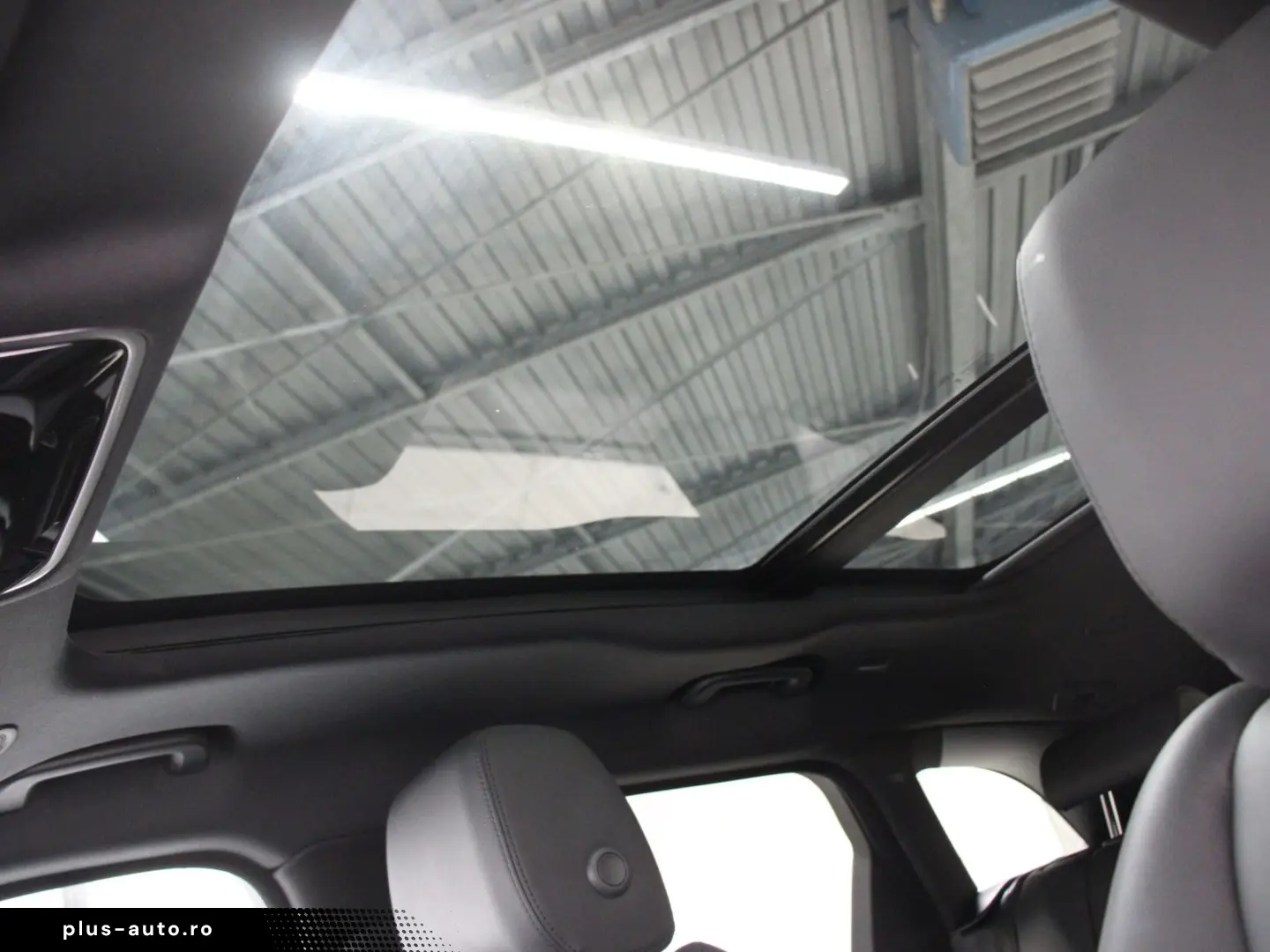 LAND ROVER Range Rover Velar D300 Dynamic SE