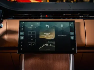 LAND ROVER Range Rover P460e Autobio. LWB  Signature  SVO