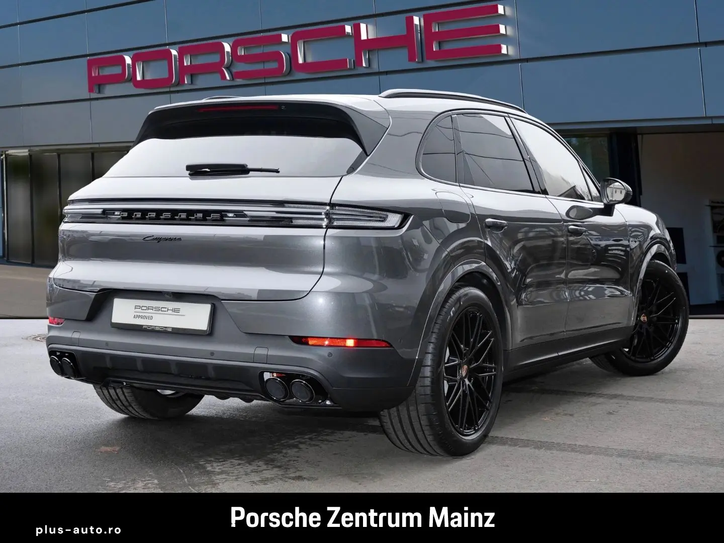 PORSCHE Cayenne E-Hybrid