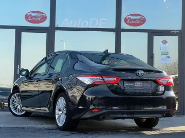 Toyota Camry Gen-Viii-2017