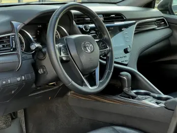 Toyota Camry Gen-Viii-2017