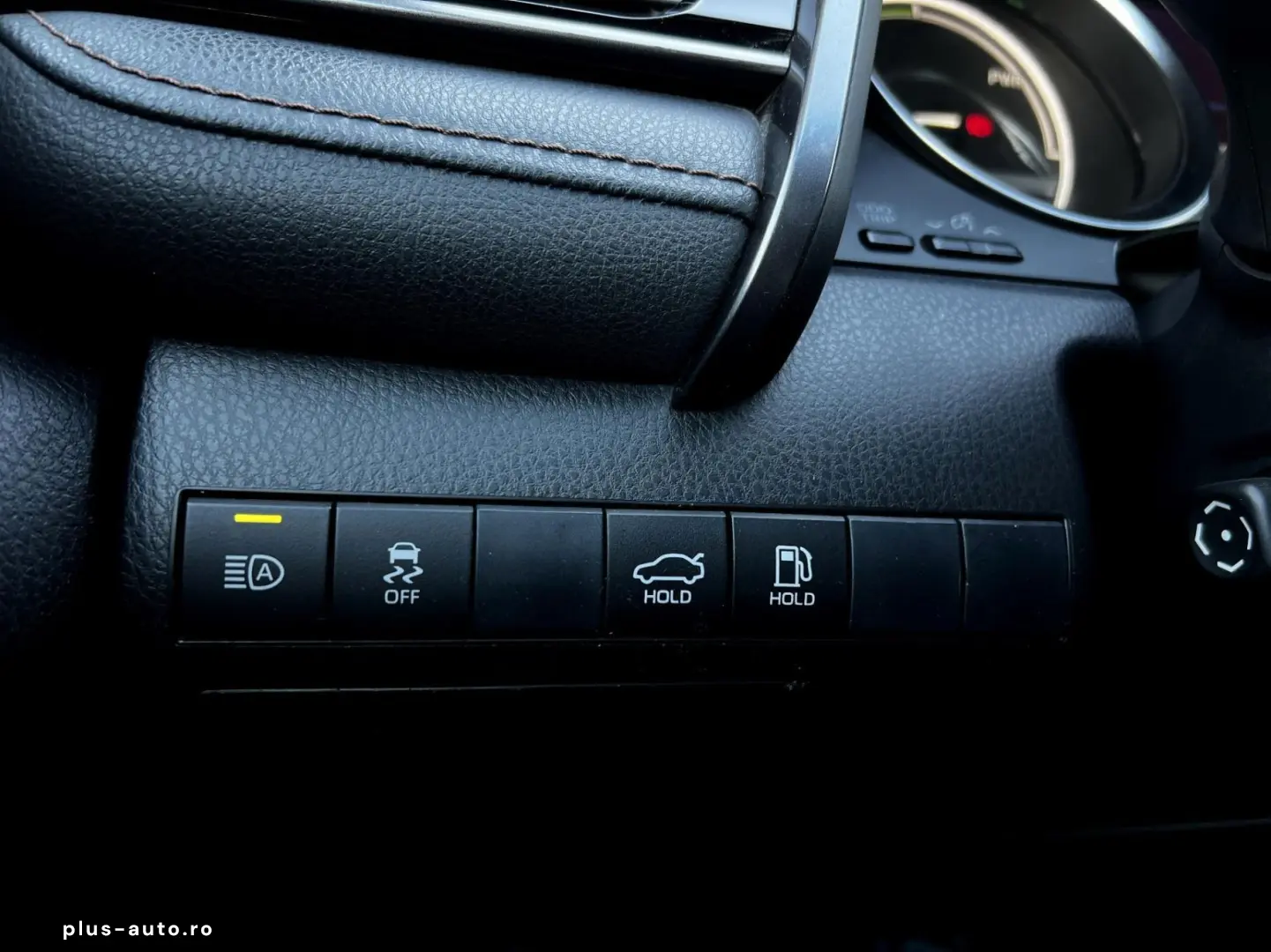 Toyota Camry Gen-Viii-2017