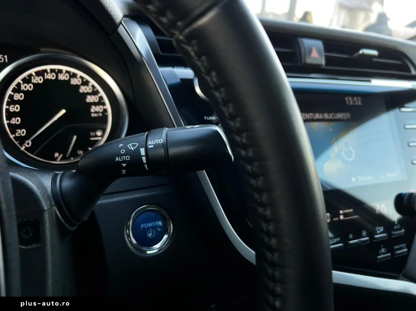 Toyota Camry Gen-Viii-2017