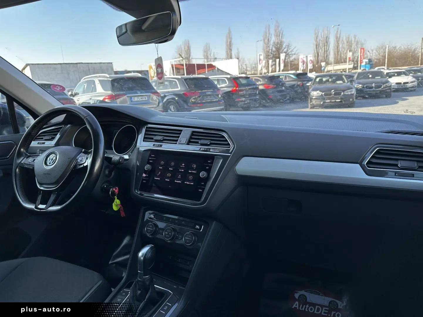 Volkswagen Tiguan Gen-Ii-2016