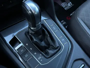 Volkswagen Tiguan Gen-Ii-2016