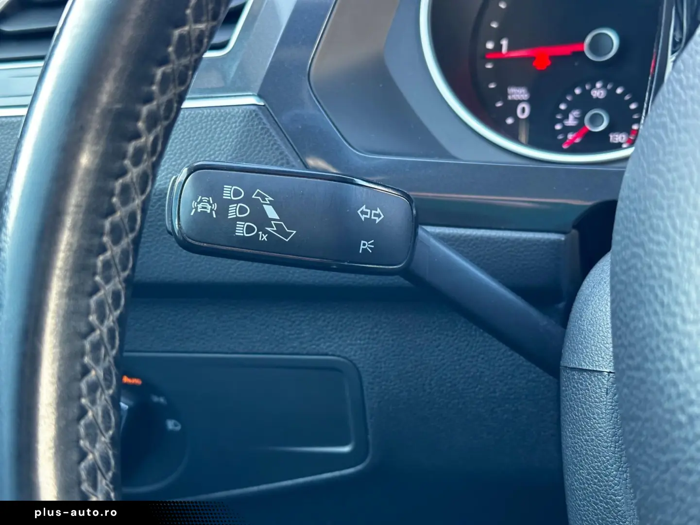 Volkswagen Tiguan Gen-Ii-2016