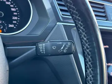 Volkswagen Tiguan Gen-Ii-2016