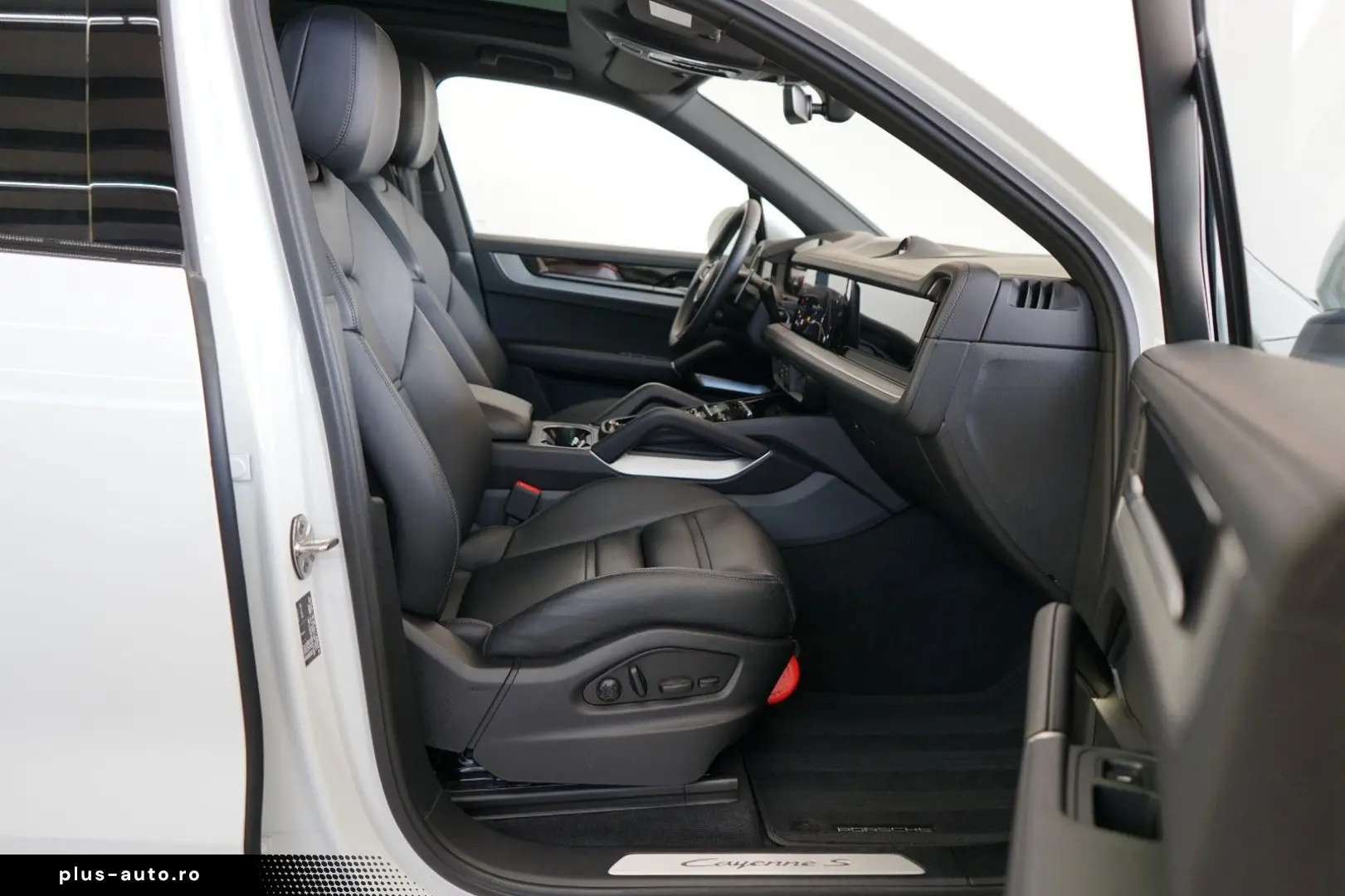 PORSCHE Cayenne S E-Hybrid SportDesign HD PDCC Mega-Spec