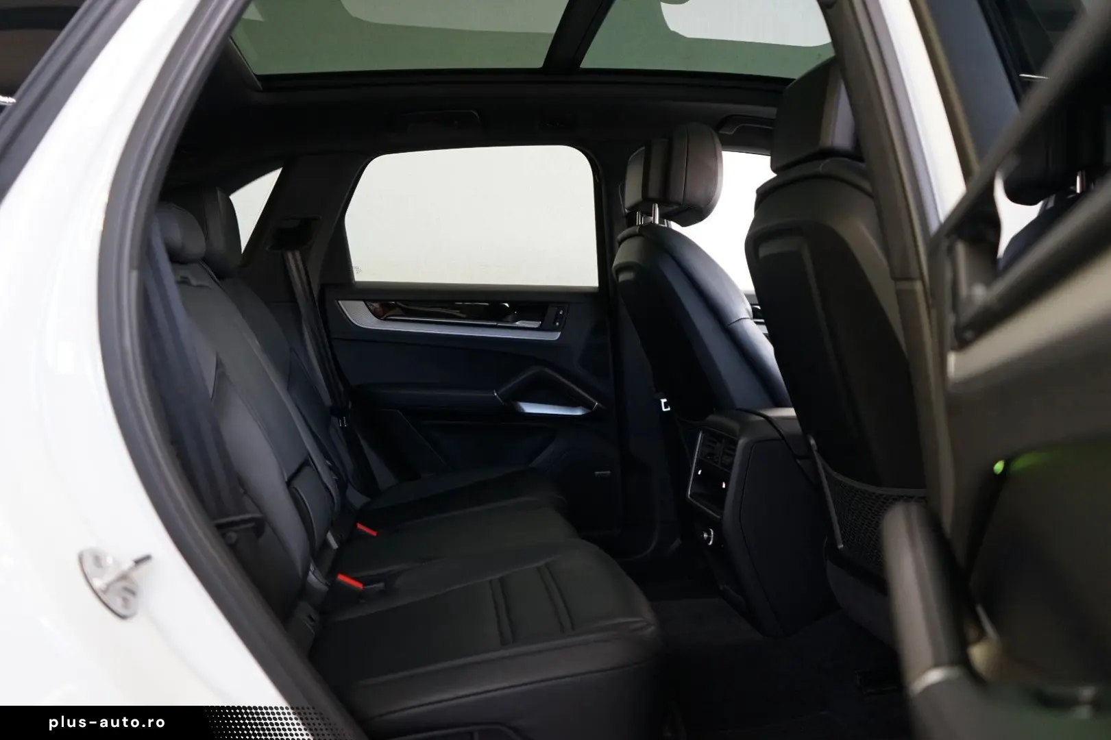 PORSCHE Cayenne S E-Hybrid SportDesign HD PDCC Mega-Spec