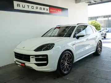 PORSCHE Cayenne S E-Hybrid SportDesign HD PDCC Mega-Spec