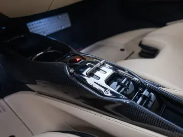 FERRARI SF90 Spider FERRARI SINGEN