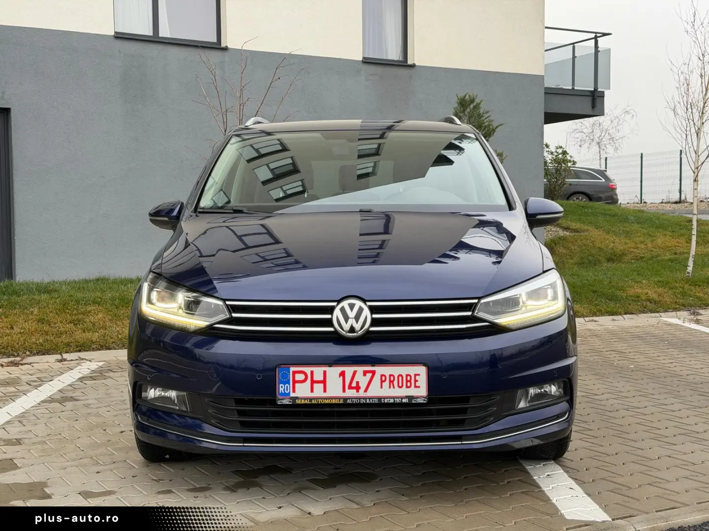 Volkswagen Touran 2016 1.6TDI Highline 7 locuri
