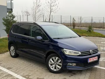 Volkswagen Touran 2016 1.6TDI Highline 7 locuri