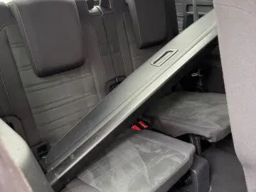 Volkswagen Touran 2016 1.6TDI Highline 7 locuri