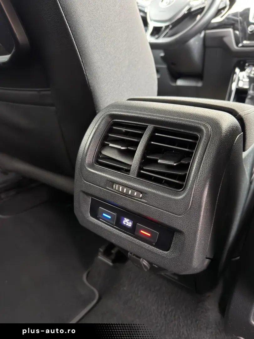 Volkswagen Touran 2016 1.6TDI Highline 7 locuri